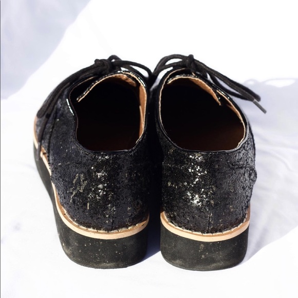 Platforms - Picture 4 of 4